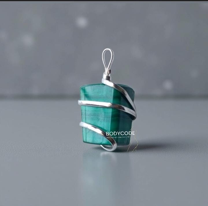 Malachite Tumble Pendant 
₹ - 1500/- + certificate