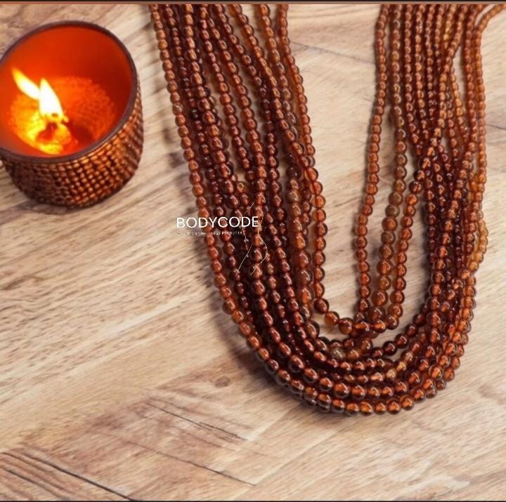 Hessonite Garnet  - Strongly associated with the planet RAHU & Sun sign . Career growth. Love & long lasting energy
₹ - 3500/- + Certificate