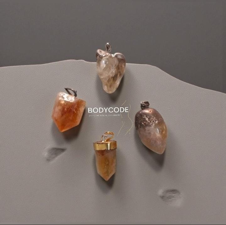 Natural Citrine Natural Pointer Brazil Pendent pick the any one. 
₹ - 1500/- + certificate
